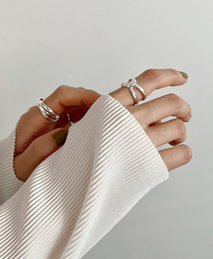 X Buckle Twist Ring