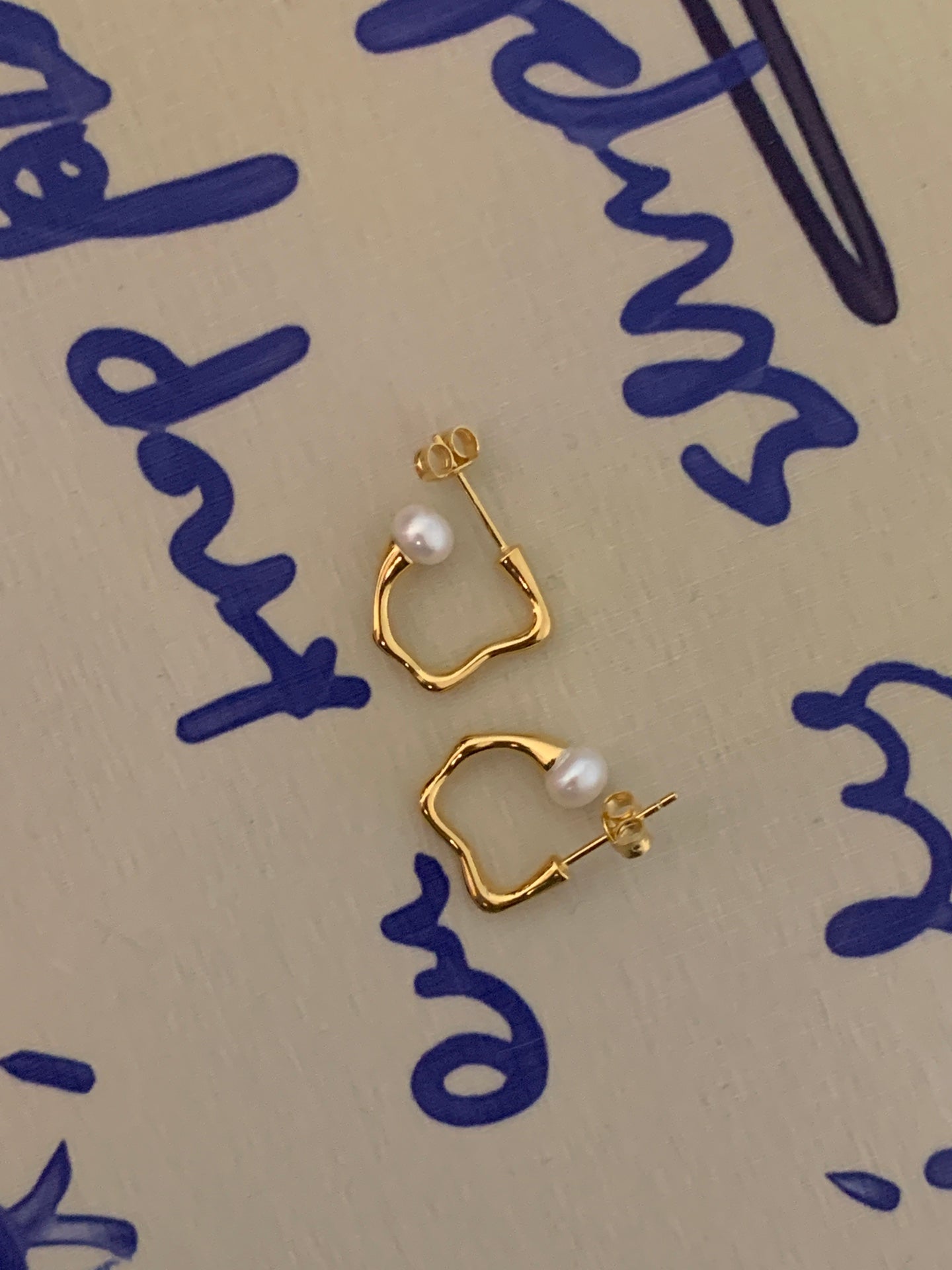 Wave Pearl Earrings