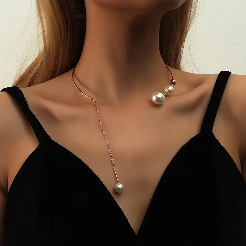 Elegant Imitation Pearl Extended Choker