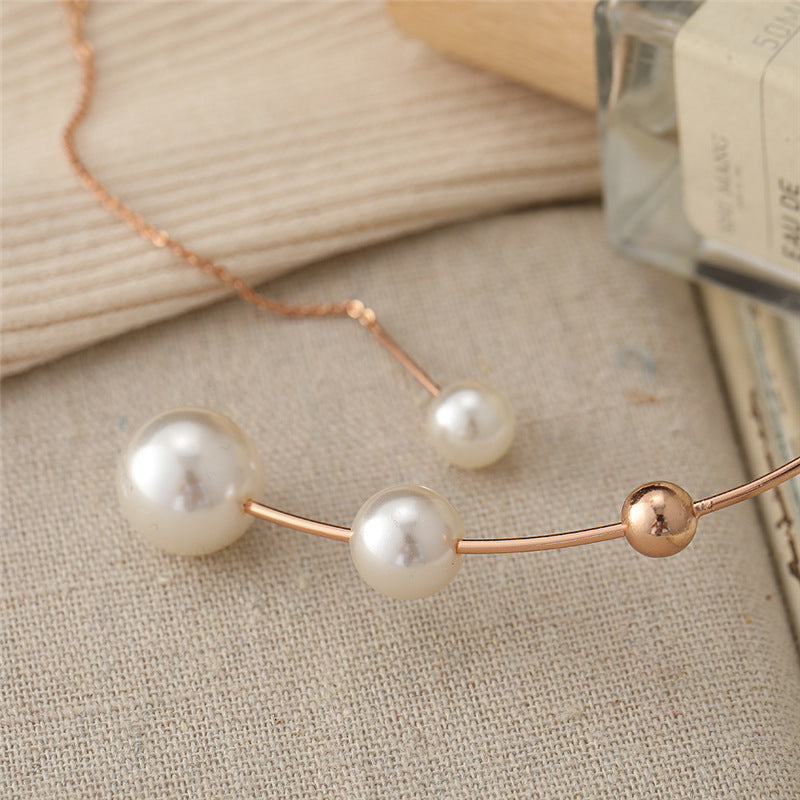 Elegant Imitation Pearl Extended Choker